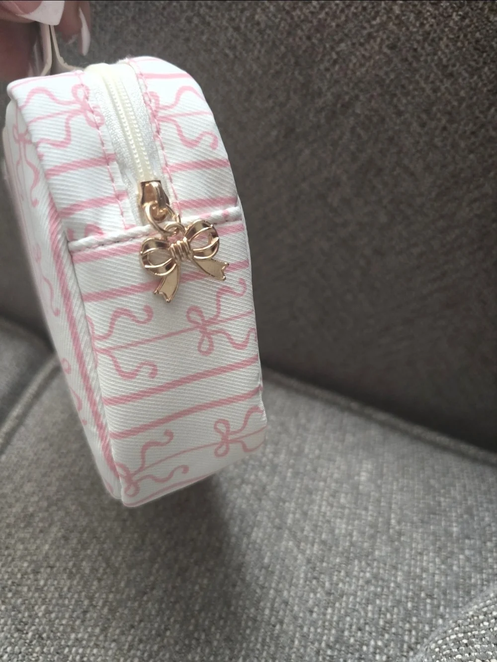 Makeup Blenders & Powder Puff Set In A Pink Bows Bag-NWT!